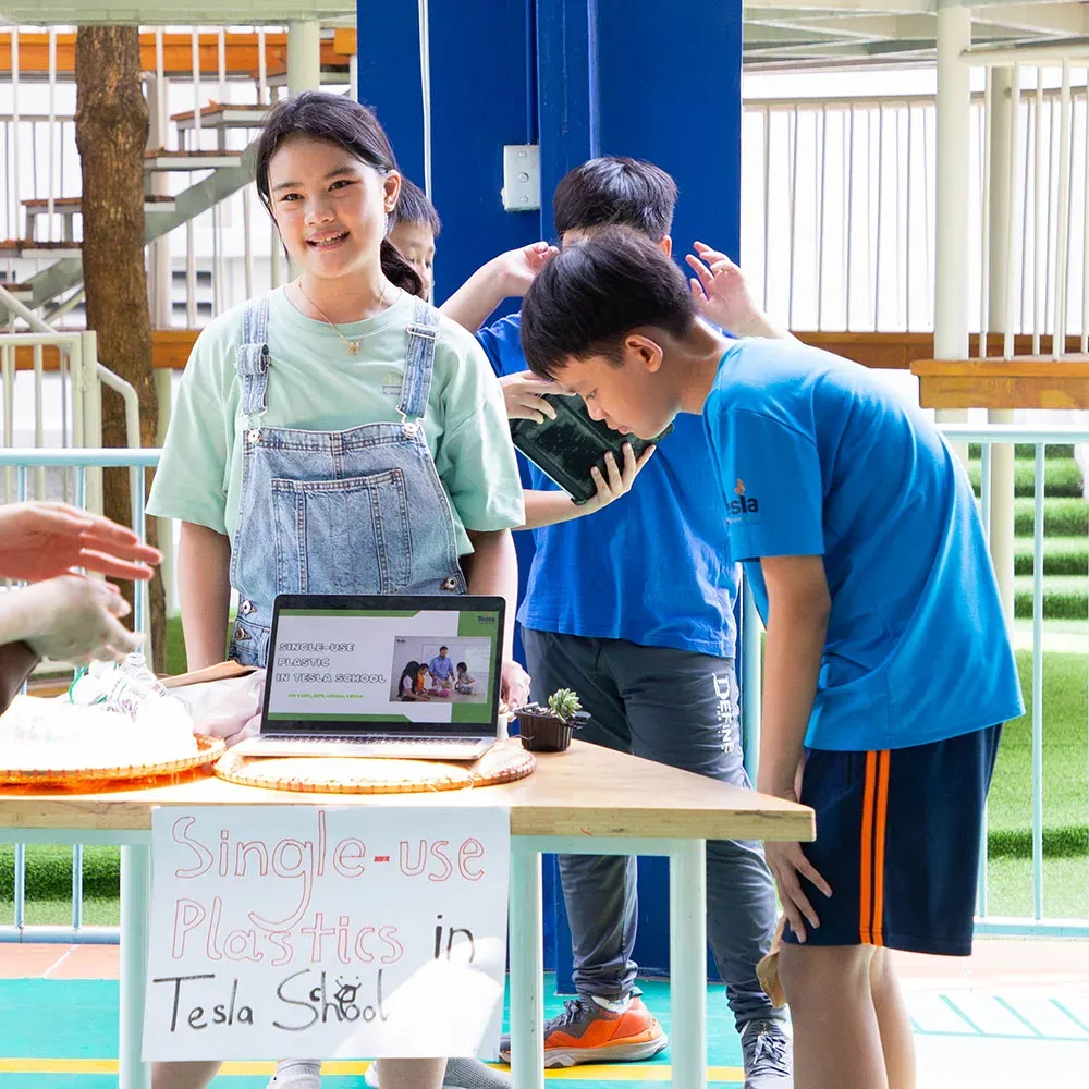 truong-quoc-te-tesla-earth-day-G6.jpg